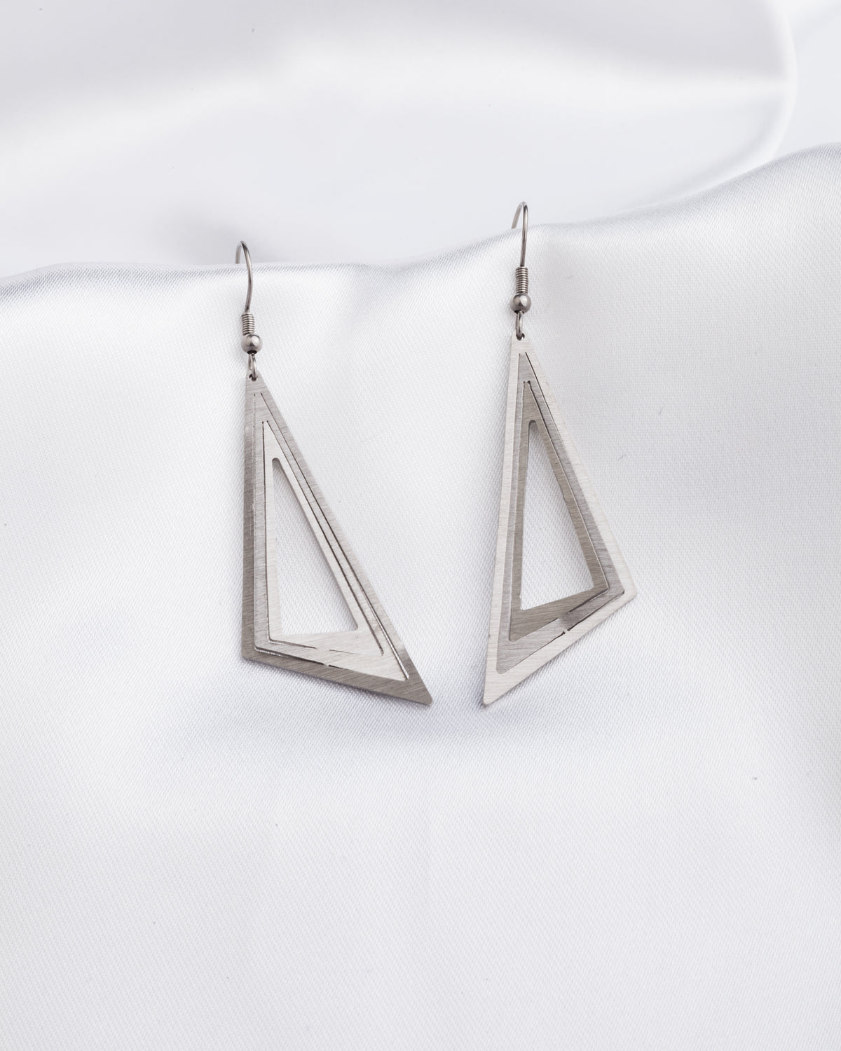 Σκουλαρίκια Illusion Assymetric Triangles