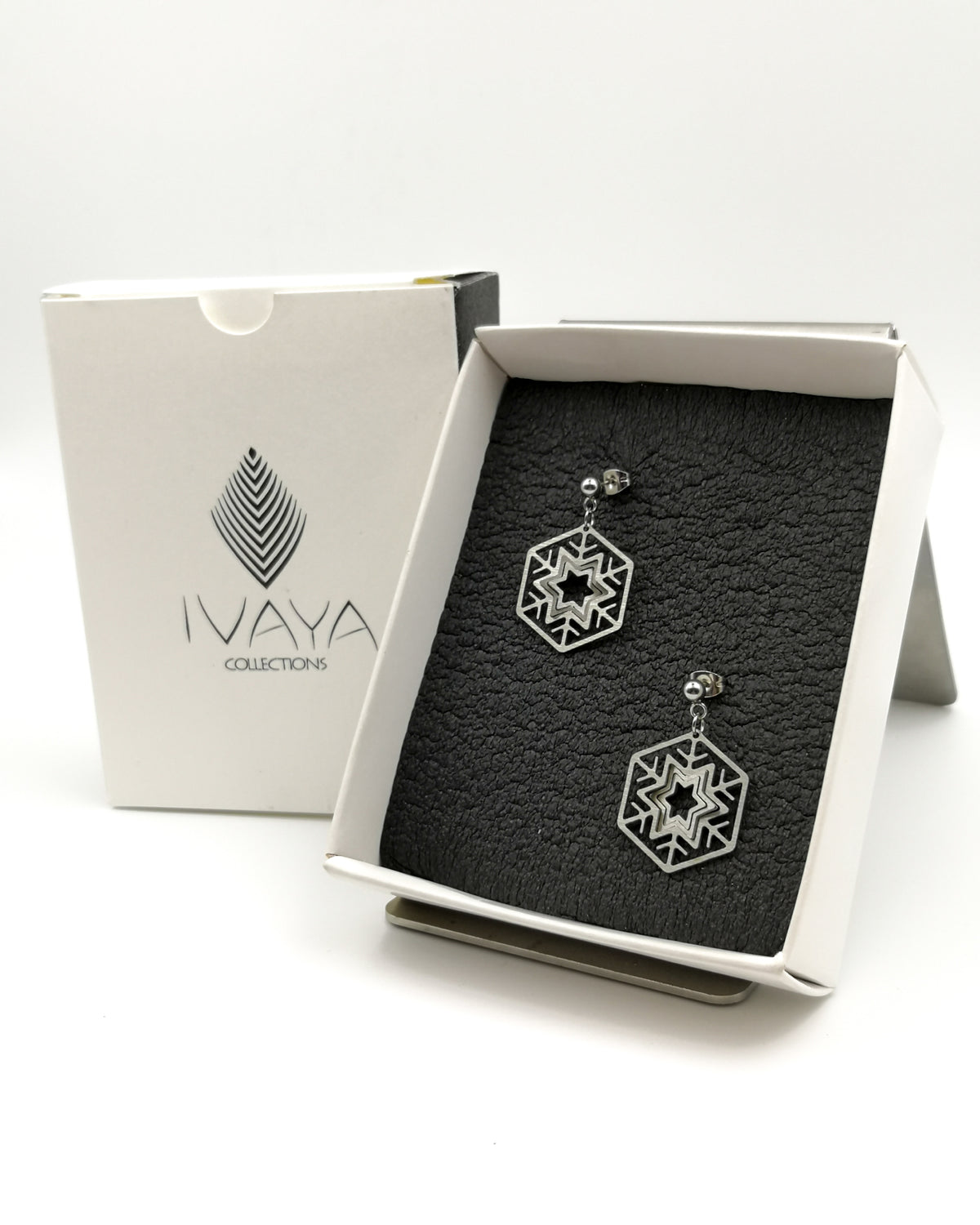 Illusion Snowflake mini earrings