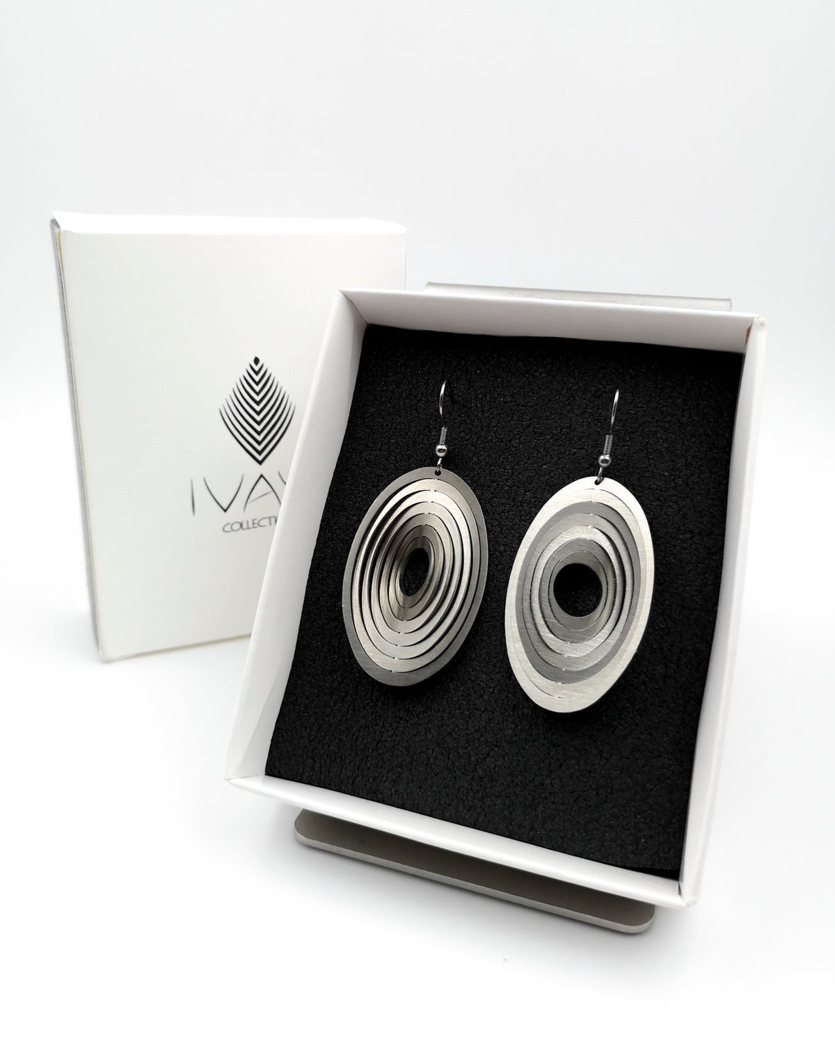 Illusion Ellipse Earrings
