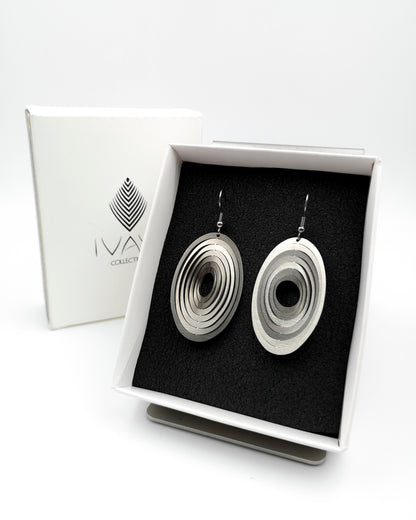 Illusion Ellipse Earrings